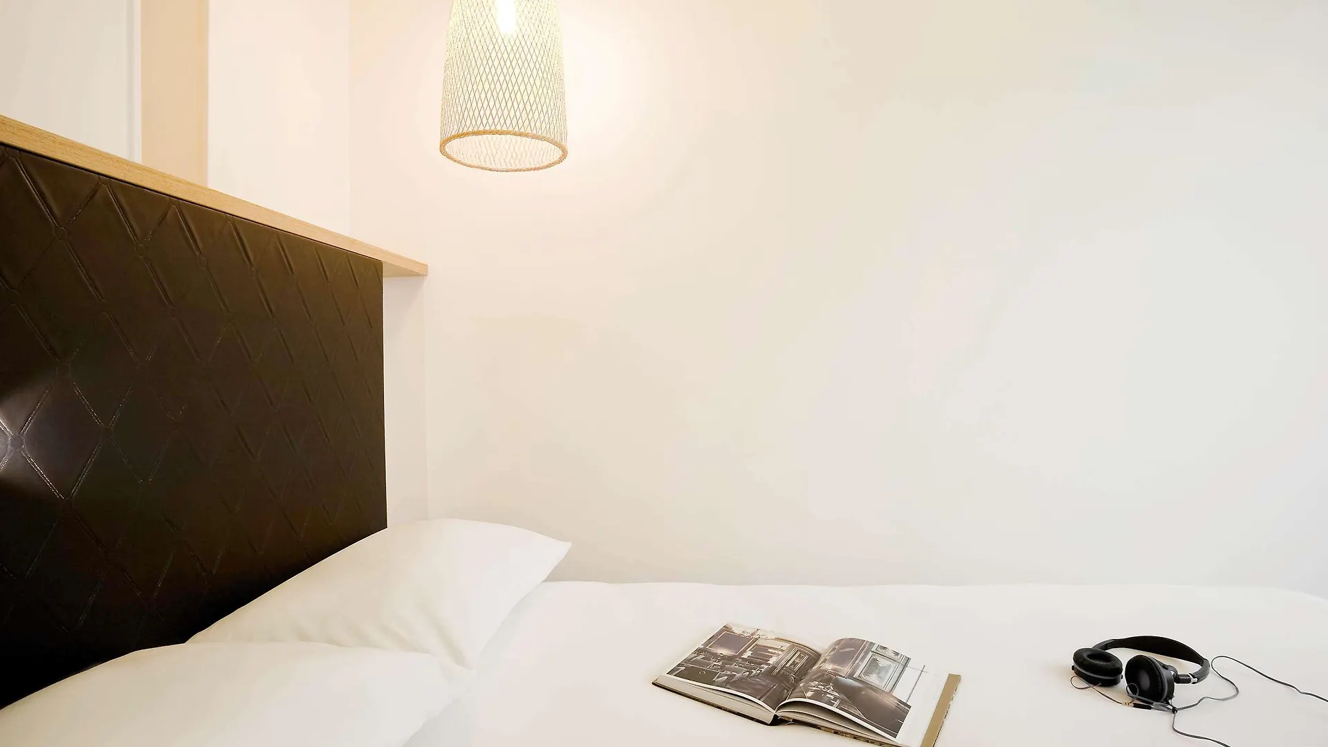 Ibis Styles Buttes Chaumont Hotel