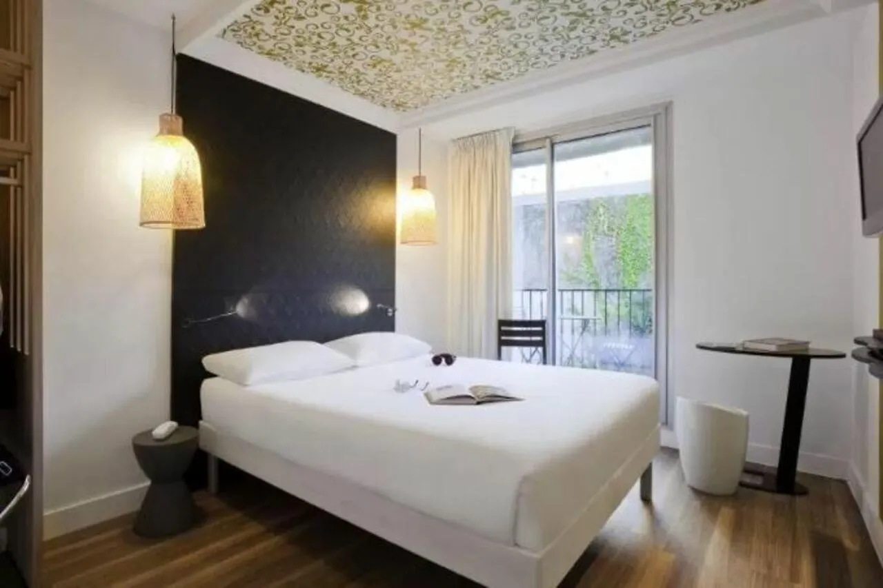Hotel Ibis Styles Buttes Chaumont Parijs